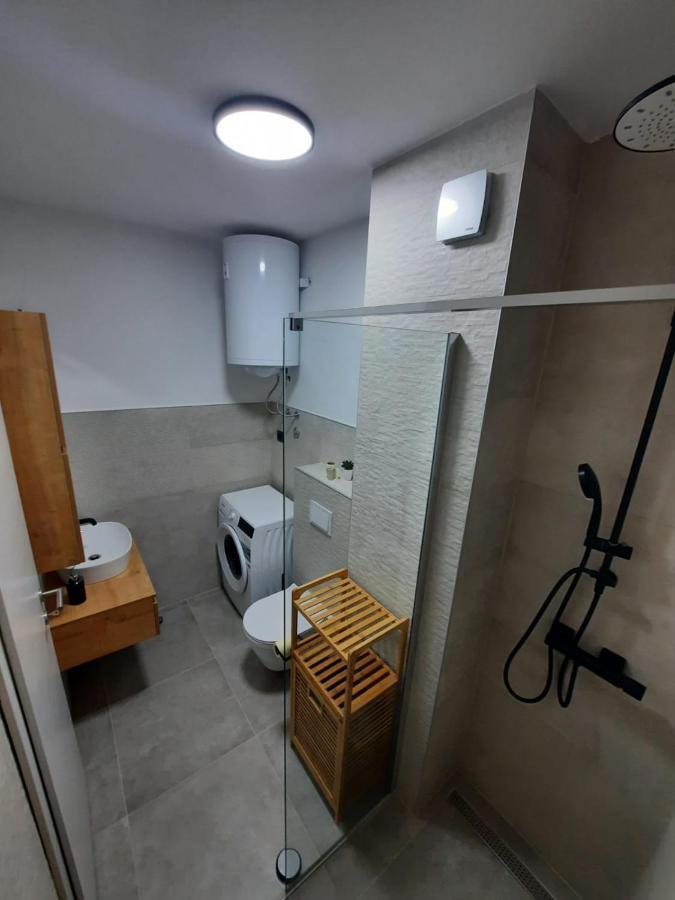 Njivice, Otok Krk, Apartman Dora Ngoại thất bức ảnh