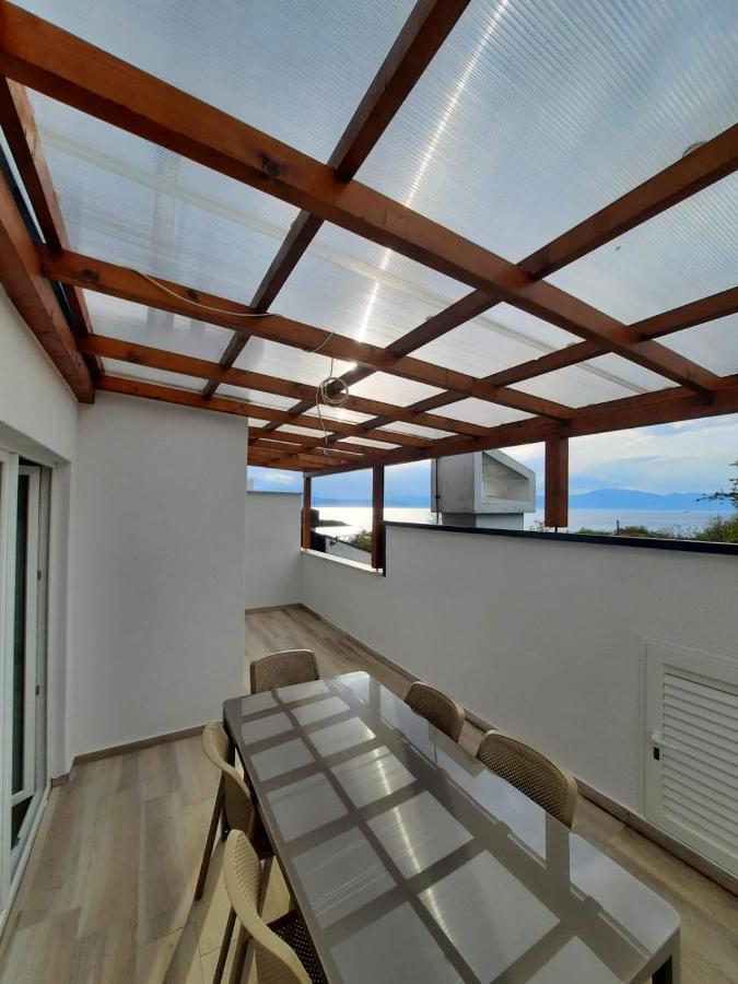 Njivice, Otok Krk, Apartman Dora Ngoại thất bức ảnh