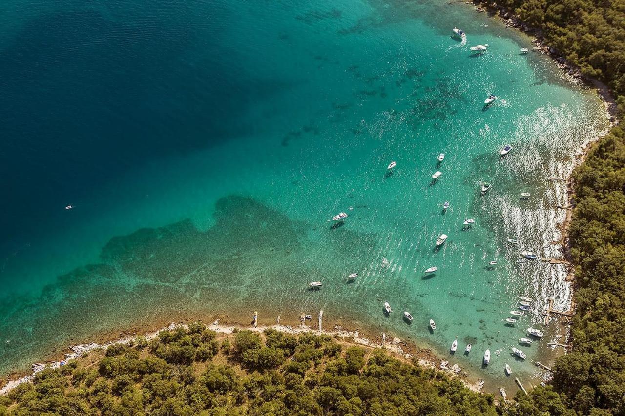 Njivice, Otok Krk, Apartman Dora Ngoại thất bức ảnh