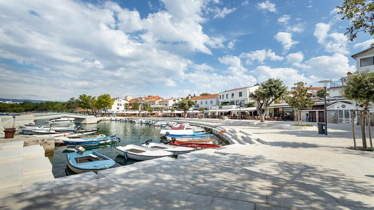 Njivice, Otok Krk, Apartman Dora Ngoại thất bức ảnh